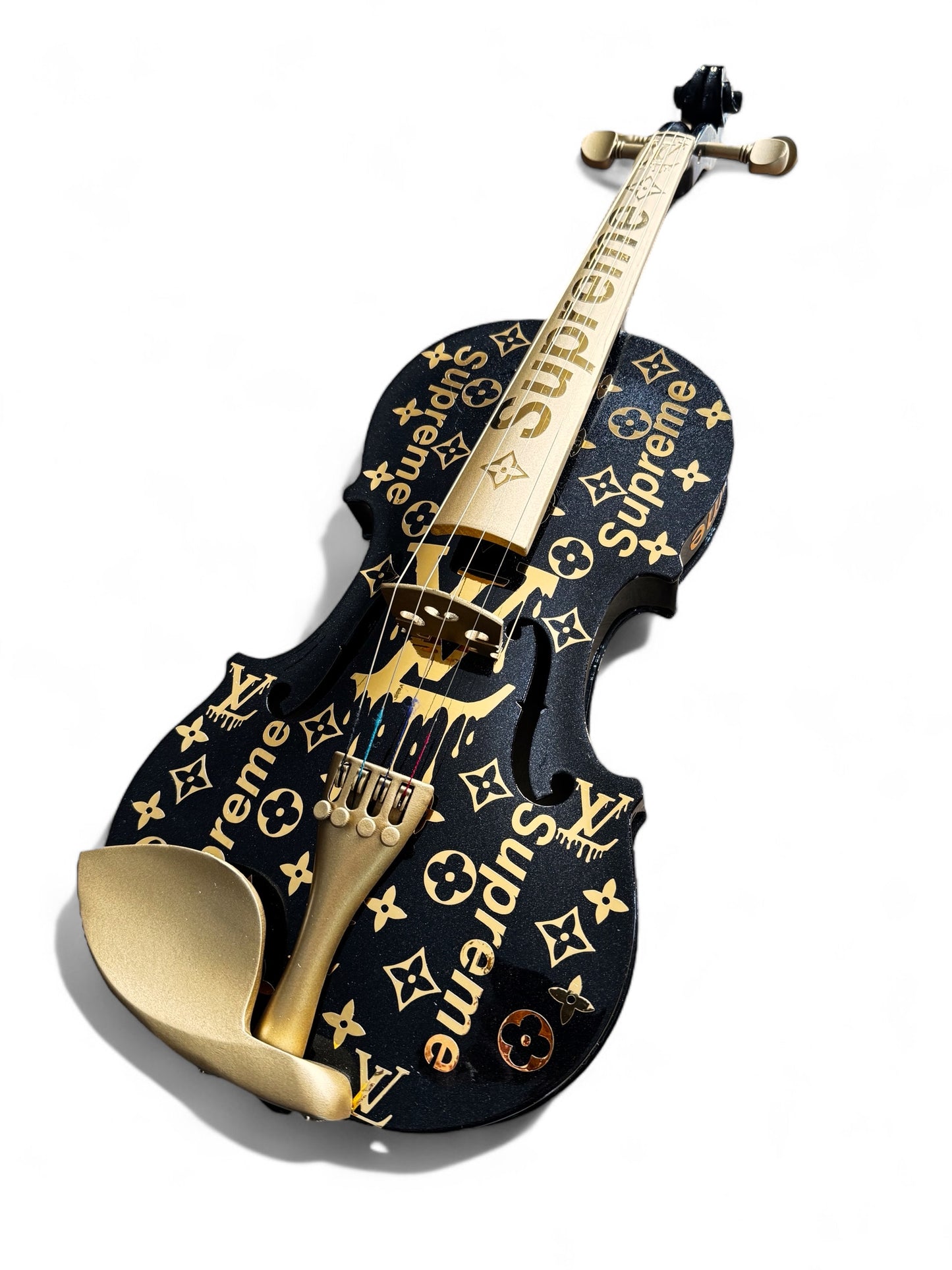 Violine schwarz in LV Design