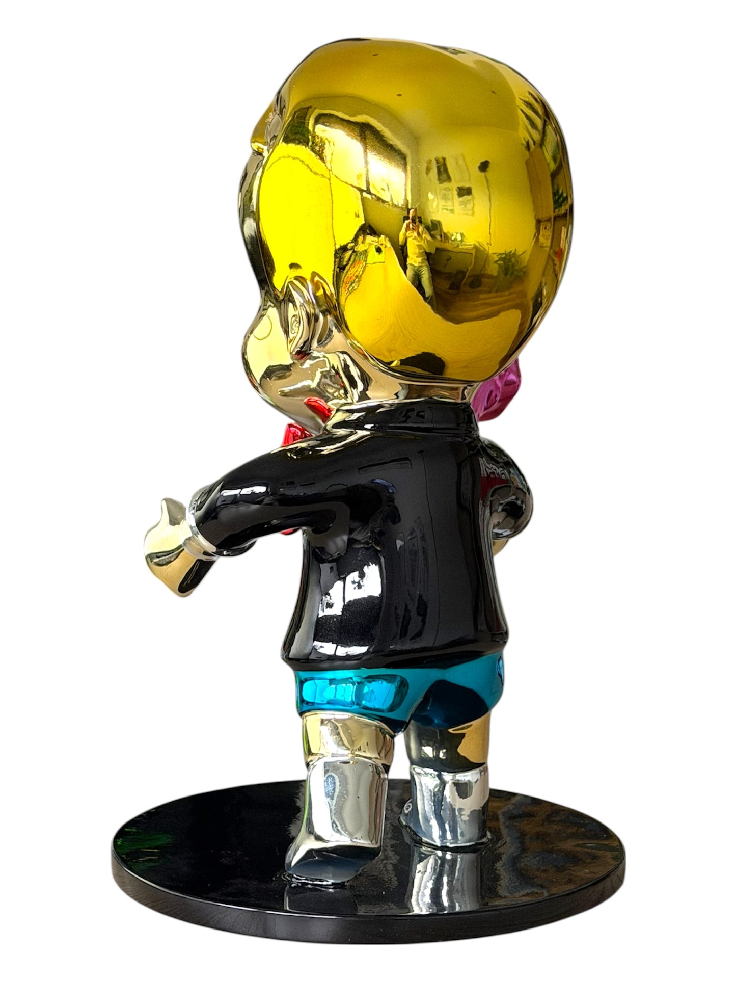 Moderne Designfigur mit Statement-Charakter